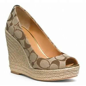 Coach Womens Beige Milan Signature Peep Toe Wedge Platform Heel Size 6 B